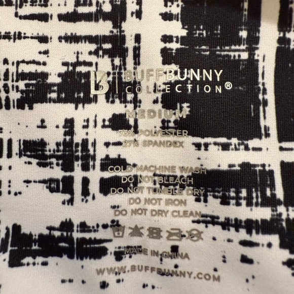 Buffbunny Rebel “Triggered” Leggings - Picture 5 of 6